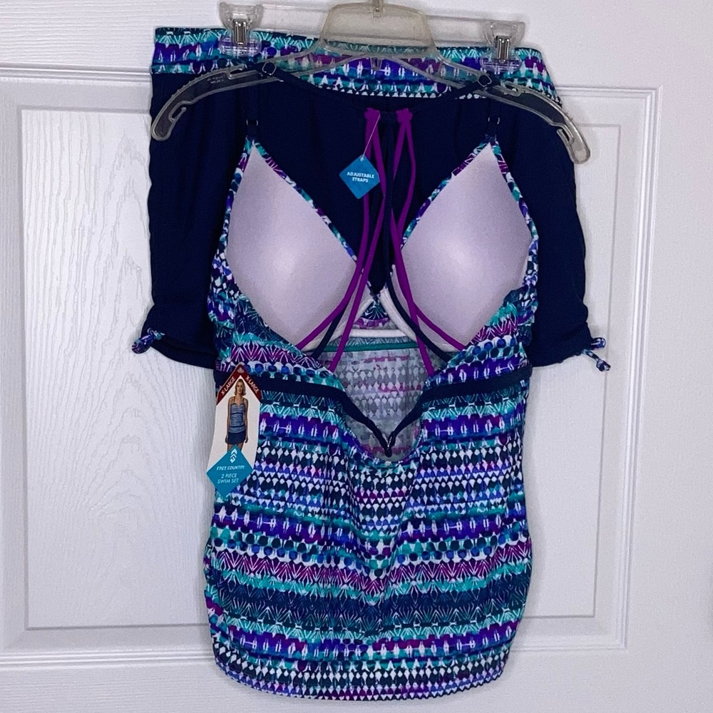 Free Country Blue and Green One Piece Swimsuit with Geometric Pattern - Picture 2 of 2